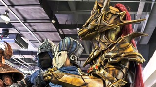 Ai nói rằng không có cosplayer chuyên nghiệp tại Chinese Comic Con?