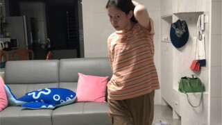 《We rock 》(完整版)下班后又怒练一个月，再次散播快乐的0基础舞蹈拳王。小目标：播放量跟上次不要落差太大，不然会难过，毕竟走红让人上瘾。（看到的血赚）