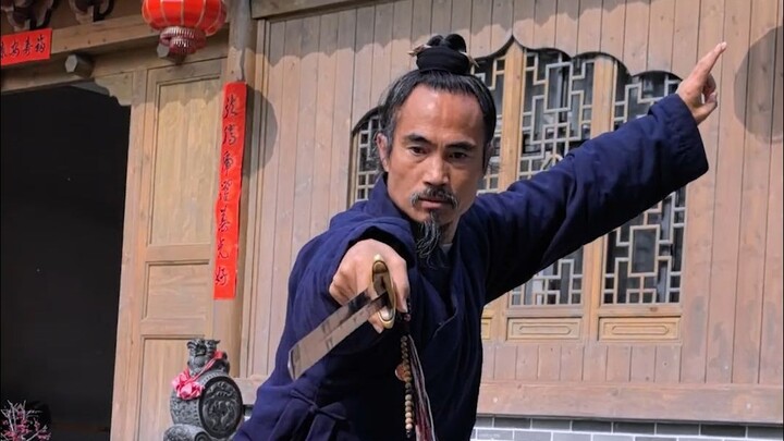 Sword Training Lesson 1: How to Avoid Self-Harm