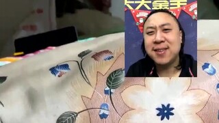 “卑  微  的   男  宝  友”