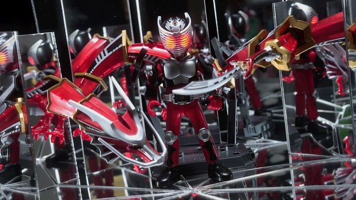 Saat aku menantang diriku untuk syuting "Mirror World" Dragon Rider di rumah. . .