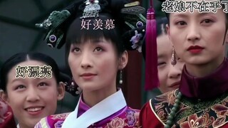 Bức ảnh vô tình này cho thấy rõ ràng rằng chỉ có người mới cười còn người cũ khóc.