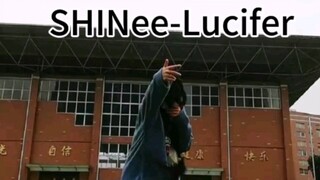 【SHINee】高三生在操场大跳Lucifer