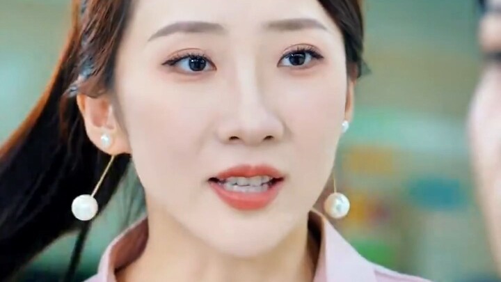 Hôn trộm định tình gây sóng gió, năm năm ly tán cuối cùng cũng gặp lại nhau