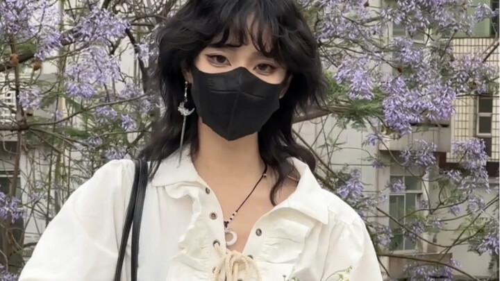 Potongan video gaya berpakaian yang bikin pangling karena terlalu ganteng, tapi teman malah bilang a