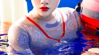 Vì diễn xuất của cô ấy quá tốt nên tôi thậm chí còn không biết cô ấy tốt nghiệp Học viện Múa Bắc Kin