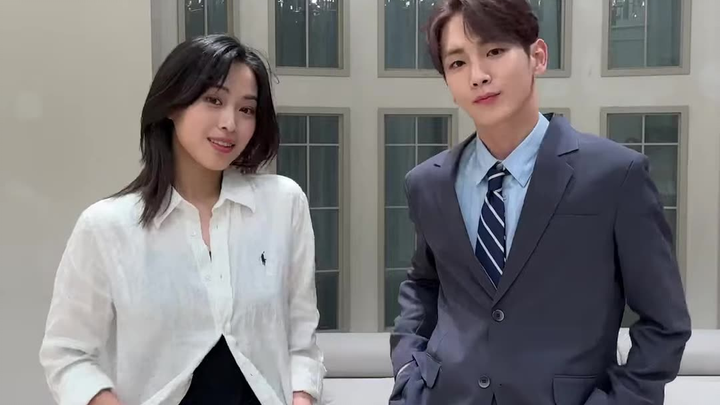ITZY's Shin Ryujin & KEY’s Good & Great dance challenge! Is this even fair how cool they are?