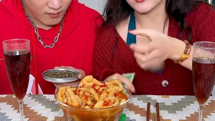 #مخالب دجاج بدون عظم بنكهة الليمون اليوم سأقدم لبين بين "كافيار" #مسليات #محب الطعام