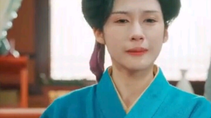 17.  She Can Return Home By Solving Cases Using A Gossip-eating System.!