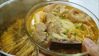 Nấu món BÚN BÒ GIÒ HEO kiểu miền tây đơn giản - Món Ăn Ngon Mỗi Ngày