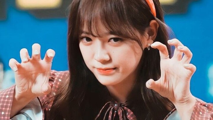 Scary Kim sejeong and her cuteness