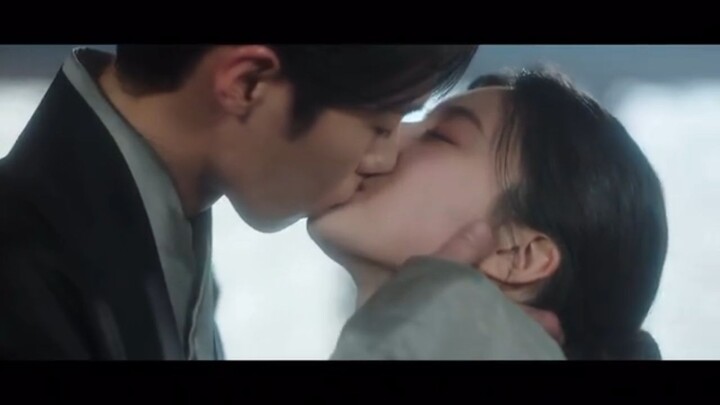 Jang Uk and Jin Bu Yeon kissing scene AOS ep7