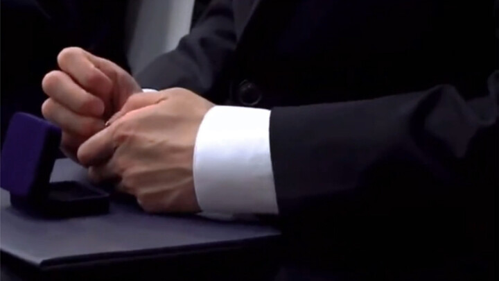 Wajah Fu Shengkuan, tangan Fu Shengkuan