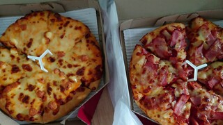 Pizza Hut พิซซ่าฮัท ซุปเปอร์ชีสฮอกไกโด โปรโมชั่นซื้อ1แถม1 อร่อย คุ้มสุดๆ เลือกขอบได้