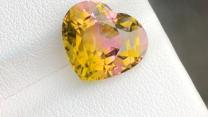 6.70 carats party color natural Tourmaline from Nigeria 12.3x11x7.6 mm#tourmaline #gemstones #gems