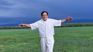 成龙大哥带你感受新疆美景