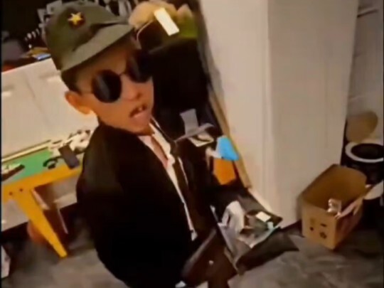 Nggak bisa nggak main peran, udah bawa karakter sendiri!