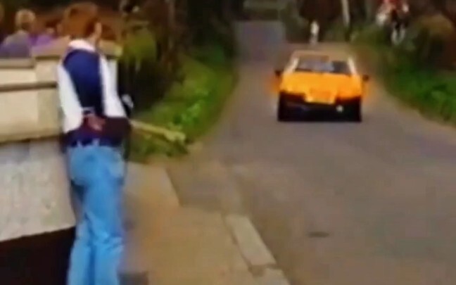 Then he raised his camera.