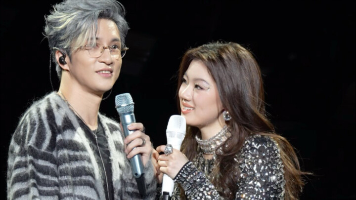 Tamu undangan dalam konser Nanjing Dan Yichun adalah Xue Zhiqian, mengapa dua orang ini bersama-sama