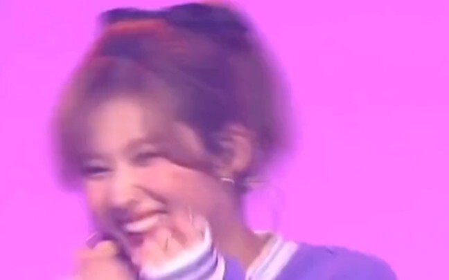 Is this the kind of voice a 26-year-old female idol can produce?