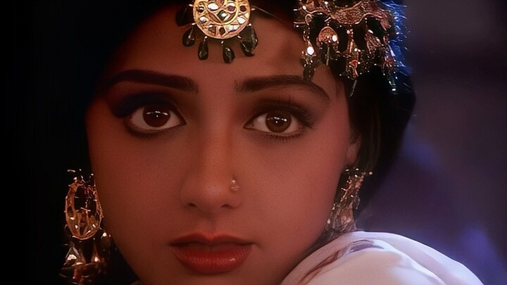 No wonder she’s a national treasure-level beauty—just her face is enough to keep me watching the who