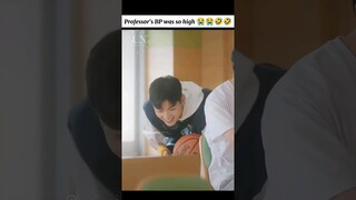 Sneaking in class went wrong 😭🤣#kdrama #shorts #bl #abreezeoflove#woojihan#college#class