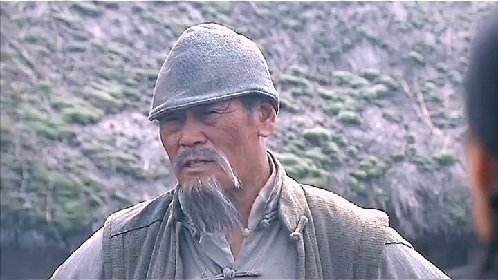 The County Party Secretary Helps Residents Solve Their Food and Clothing Problems, Ensuring They Can