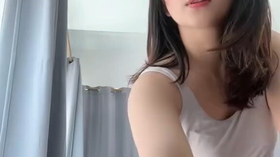 Jangan salah fokus ya bang 🤭🥵
