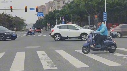 Nếu bảo hiểm xe hơi của bạn không có điều khoản này, bạn có thể sẽ phải chịu tổn thất rất lớn #Daily