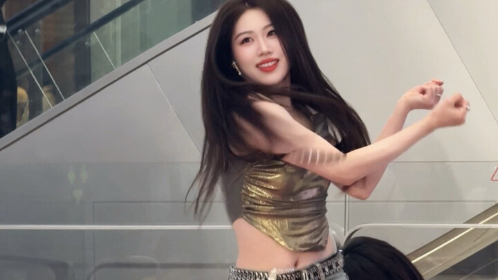 ทุกคนลุกขึ้นยืน บทเพลงแห่งสงครามดังขึ้น!!!