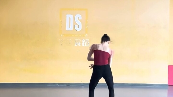 คอมโบทักษะการฉีกตัวเอง 1