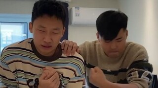 寝室小游戏，本以为只是惩罚，没想到他竟下死手