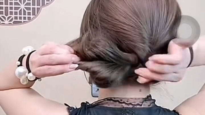 Cool and Elegant New Chinese Style Updo