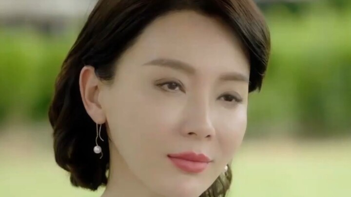 When young, I didn't realize how wonderful my sister was; instead, I mistook a young girl for a trea