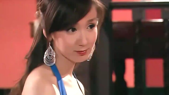 ในซีซันที่สองที่การแต่งหน้าและออกแบบเครื่องแต่งกายโดดเด่นจนกลายเป็นตำนาน มีลุคไหนบ้างที่ทำให้เราตื่น