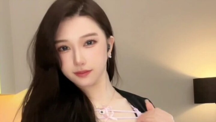 Wang Linya Dynamic Light Wave