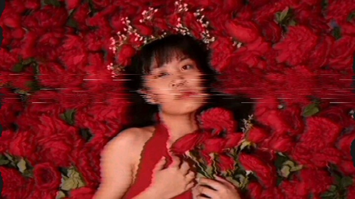 Phevie Kinis - Blooming (Official Music Vedio)