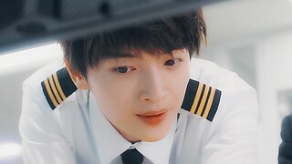 飞行员×航空管制员 “一开始只是想道谢 知道是你以后 我很开心”