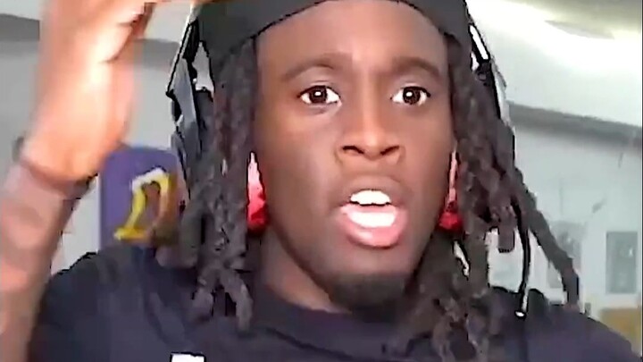 Kai Cenat tries to imitate Jia Gao Ge's chair dance—but who would have guessed...