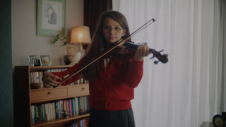 โฆษณาสุดฮา: เมื่อลูกสาวเล่นไวโอลินได้แย่มาก...