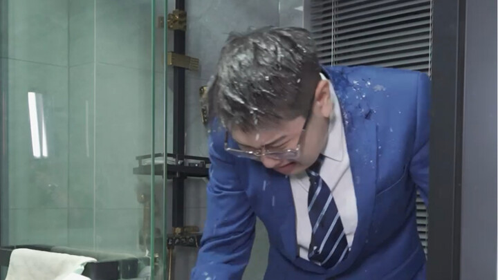 突然感觉身边多了个鬼还挺好的