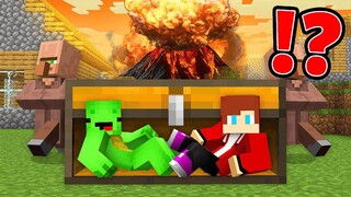 How JJ and Mikey HIDE IN A CHEST Bunker From VOLCANO in Minecraft? - Maizen