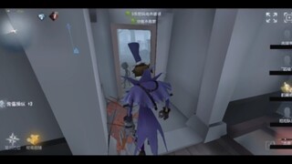 不是我们不投降，而是投降键没亮
