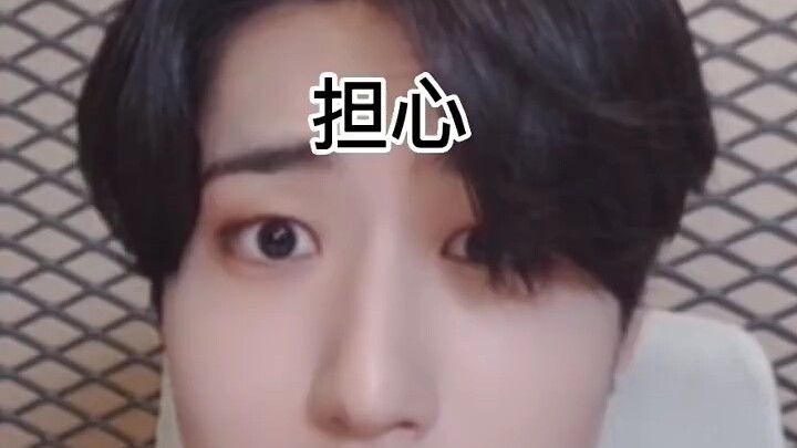 【Stray Kids Han Ji Sung】Khi chú chuột chân thành phát hiện mình đã chửi JYP, liền hoảng hốt mất bình