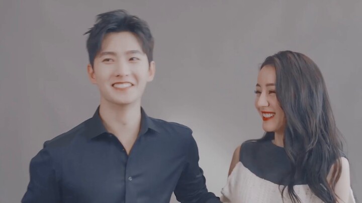 "Lần này đến lượt tôi đi về phía bạn. Đây không phải là một trò đùa."