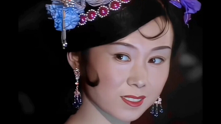 Journey to the West: The Black Fox Spirit Shows Off Her Dance Skills—Experience the Alluring Beauty!