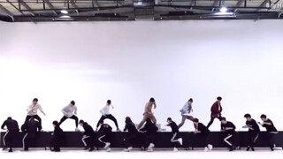 [BTS] No need for fancy costumes, dazzling stages, or lights—just them alone is enough to give you a