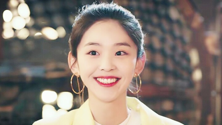 【ถ้าชอบก็กดกระดิ่งเลย】ผู้หญิงที่ยิ้มแล้วหวานมากช่างน่ารักและปลอบใจใจจริงๆ!