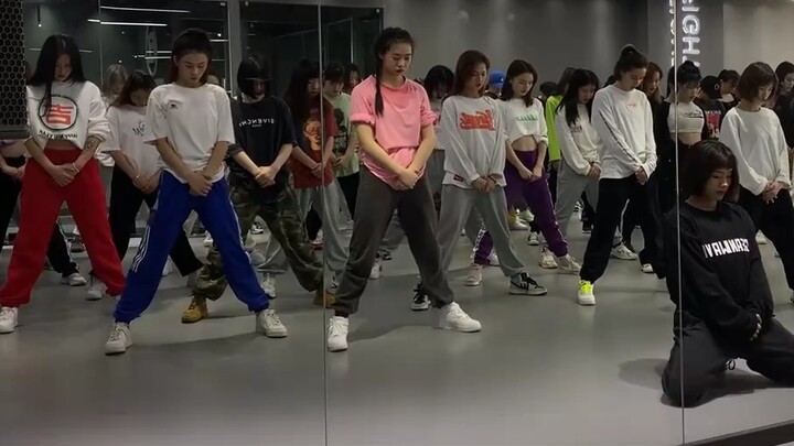 Basic skills: explosive power, control, and framework training methods