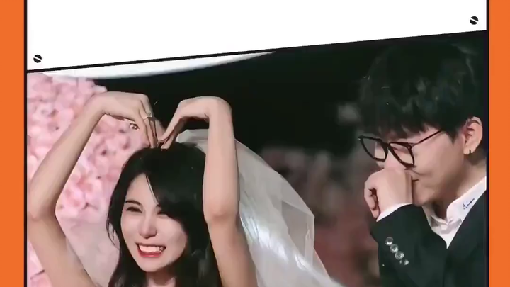 “Vì yêu mà sinh sen: Tình cảm sâu đậm và xúc động đằng sau món quà bất ngờ nhân ngày kỷ niệm”